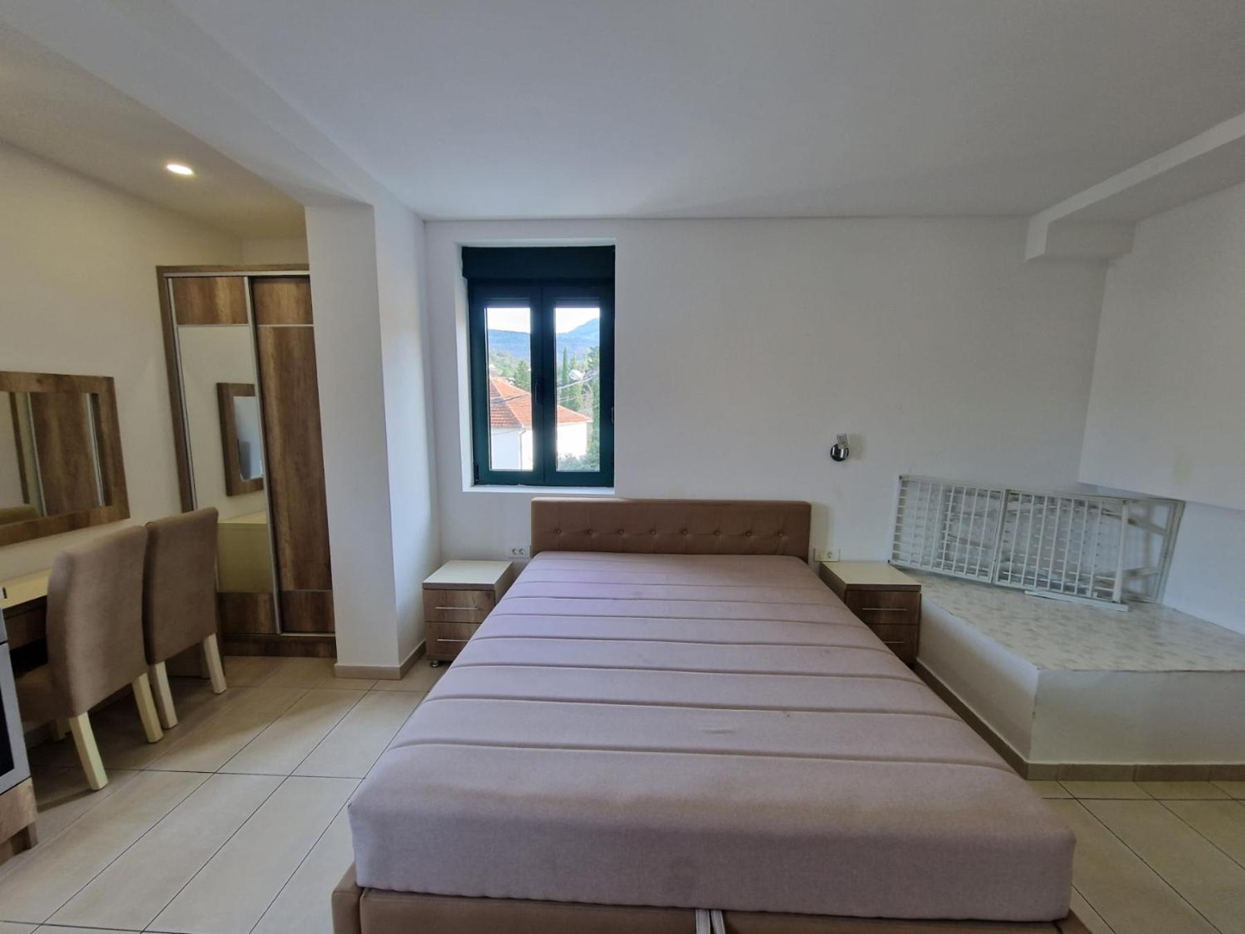 Tondo Apartment Tivat Bagian luar foto