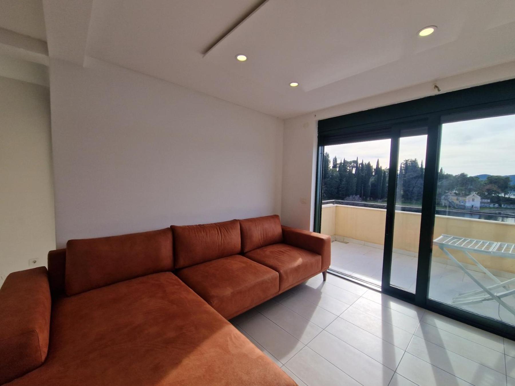 Tondo Apartment Tivat Bagian luar foto