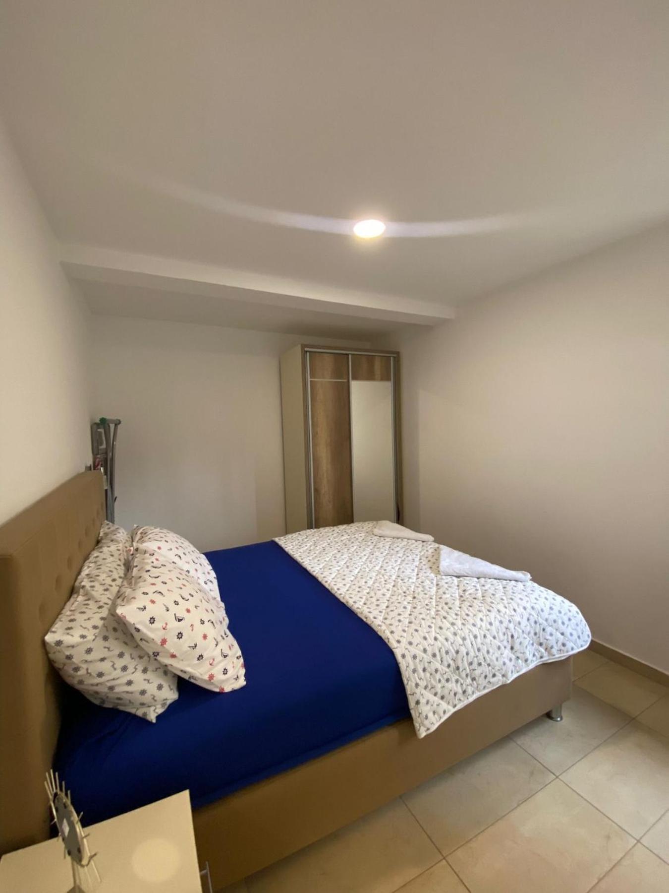 Tondo Apartment Tivat Bagian luar foto