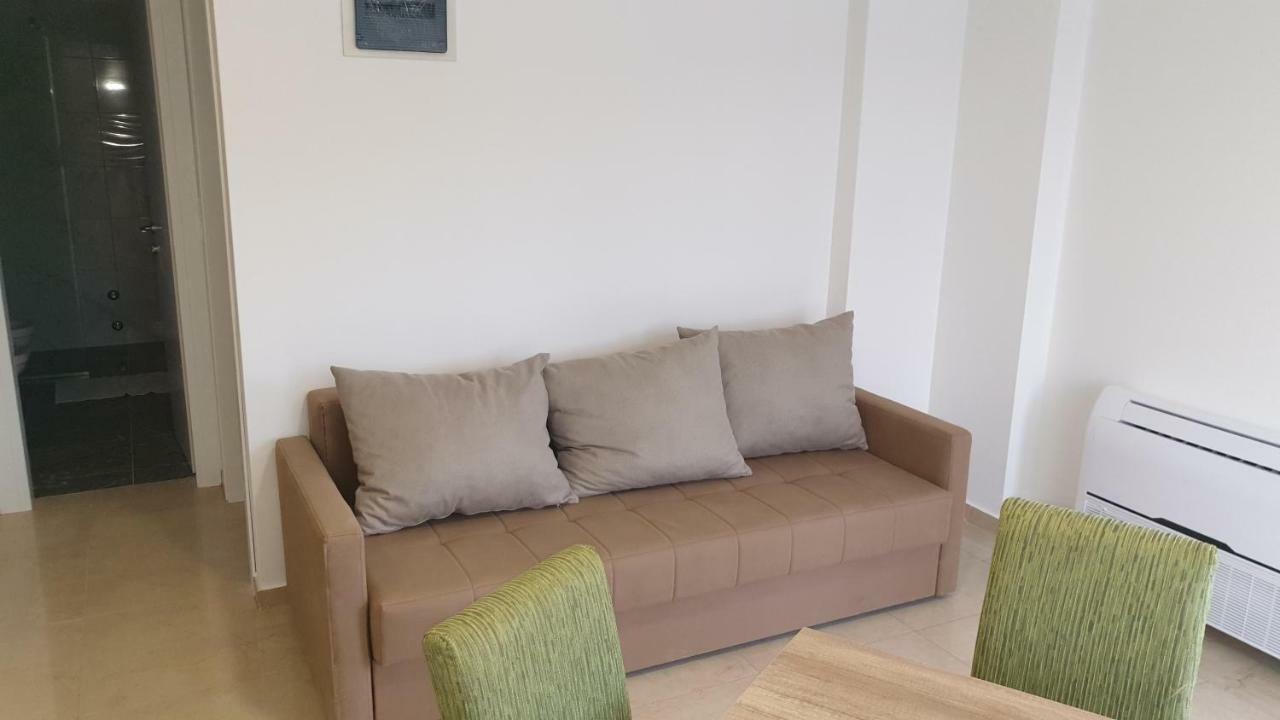 Tondo Apartment Tivat Bagian luar foto