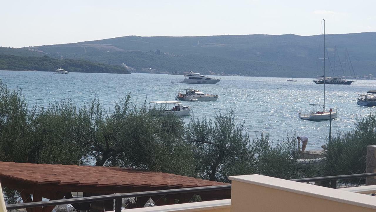 Tondo Apartment Tivat Bagian luar foto